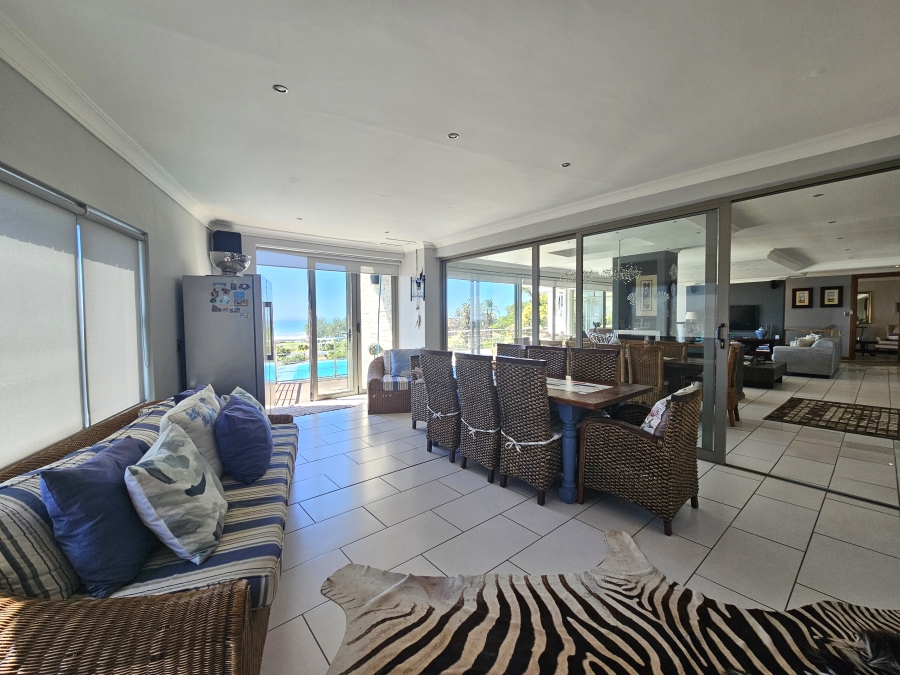 4 Bedroom Property for Sale in C Place Eastern Cape